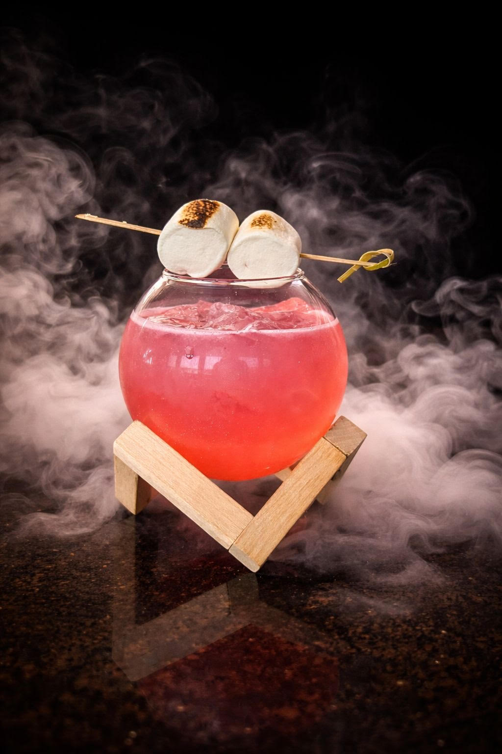 Blood Moon – V Lounge